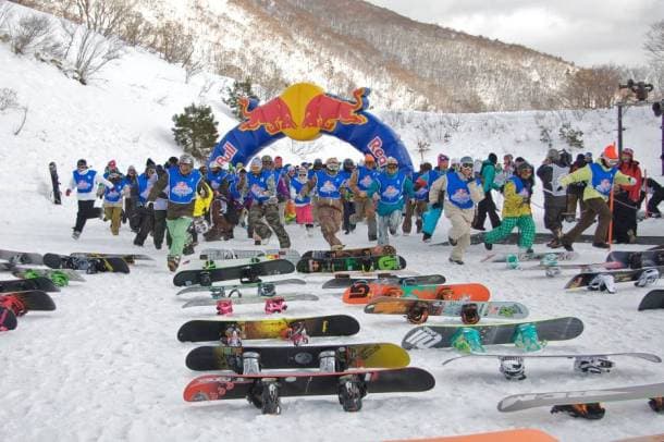 「RED BULL SNOW CHARGE 2012」が北海道 キロロリゾートにて、2012年2月25日(土) 開催！