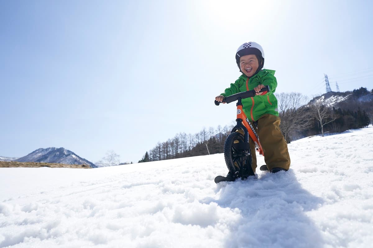 限定カラーのスノーストライダー試乗体験が2025年1月18日(土)より順次スタート！