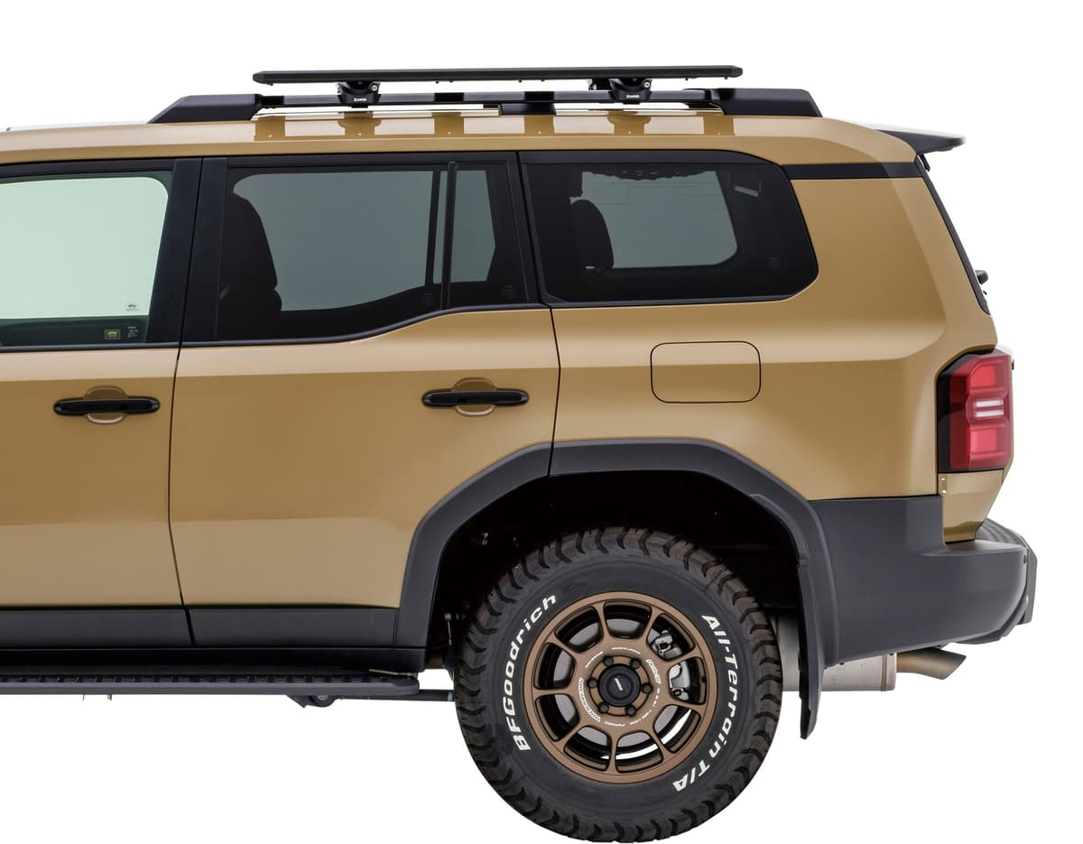 ランクル装着時の高さを2.1m以下に。ルーフレール車専用「フラットデッキベース」登場