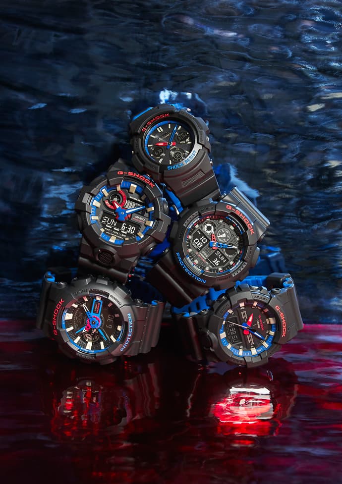 "G-SHOCK" ブラックフェイスにレッド×ブルー×ホワイトが手元で映える5モデルがラインアップ