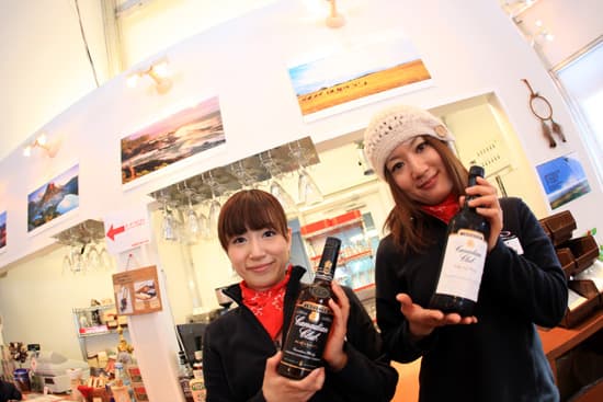 ウィスラーカフェオープニングスタッフ大募集! 苗場スキー場 - 画像2