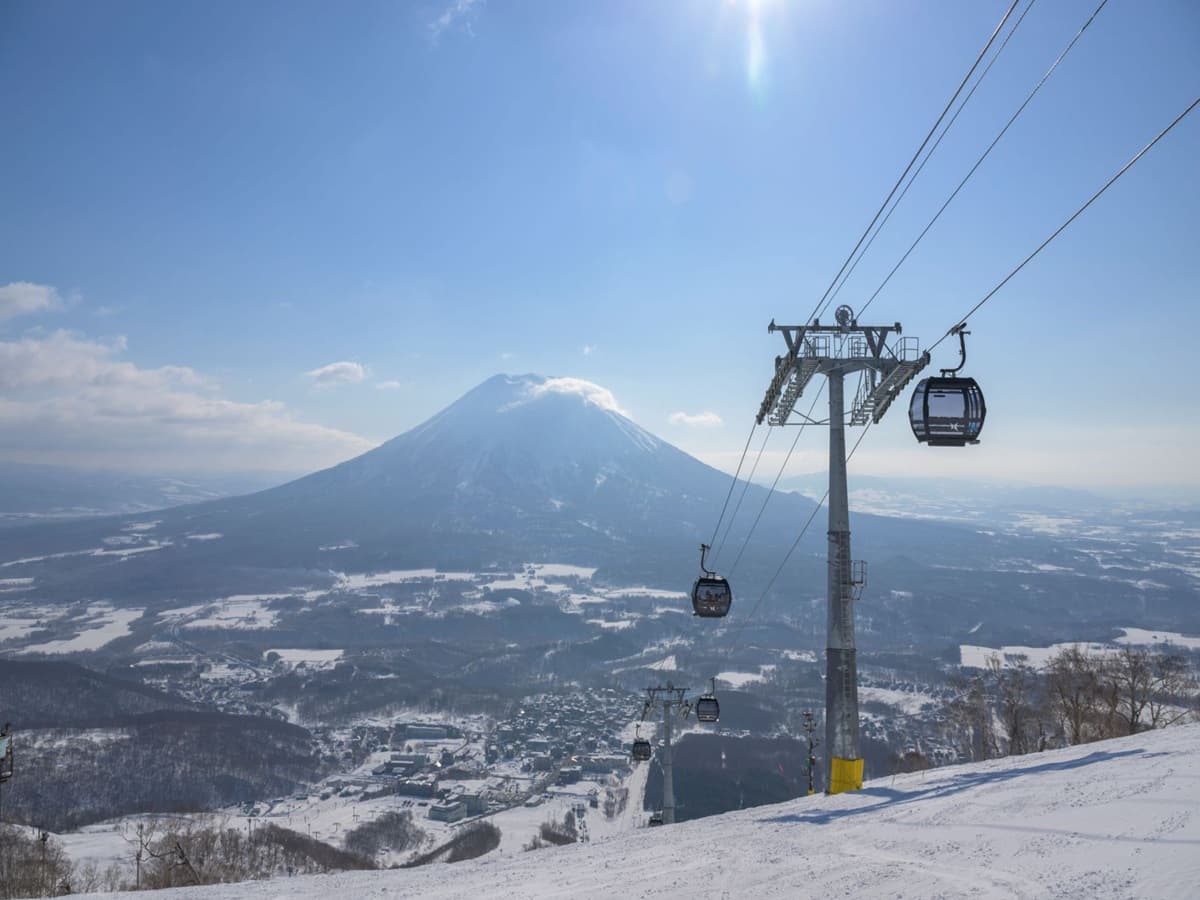 世界に誇る「JAPOW」のシーズン到来!ニセコ東急 グラン・ヒラフが12月4日(木)にグランドオープン