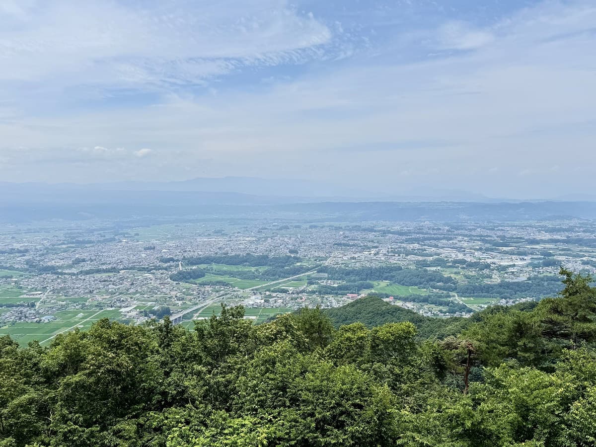 暑い夏を自然の中で涼しく楽しむ!長野・佐久平ハイウェイオアシス パラダで10数年ぶり 「山頂リフト」が始動!