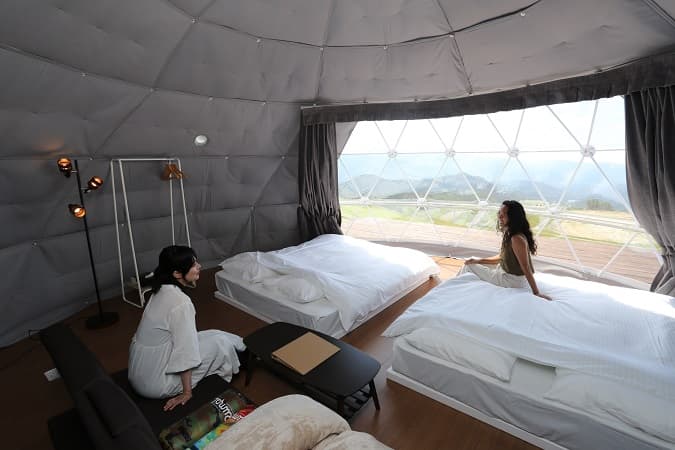 「SORAに包まれる山頂グランピング&キャンプ」ご予約受付中!群馬『OZE-HOSHISORA GLAMPING&CAMP RESORT』 - 画像2