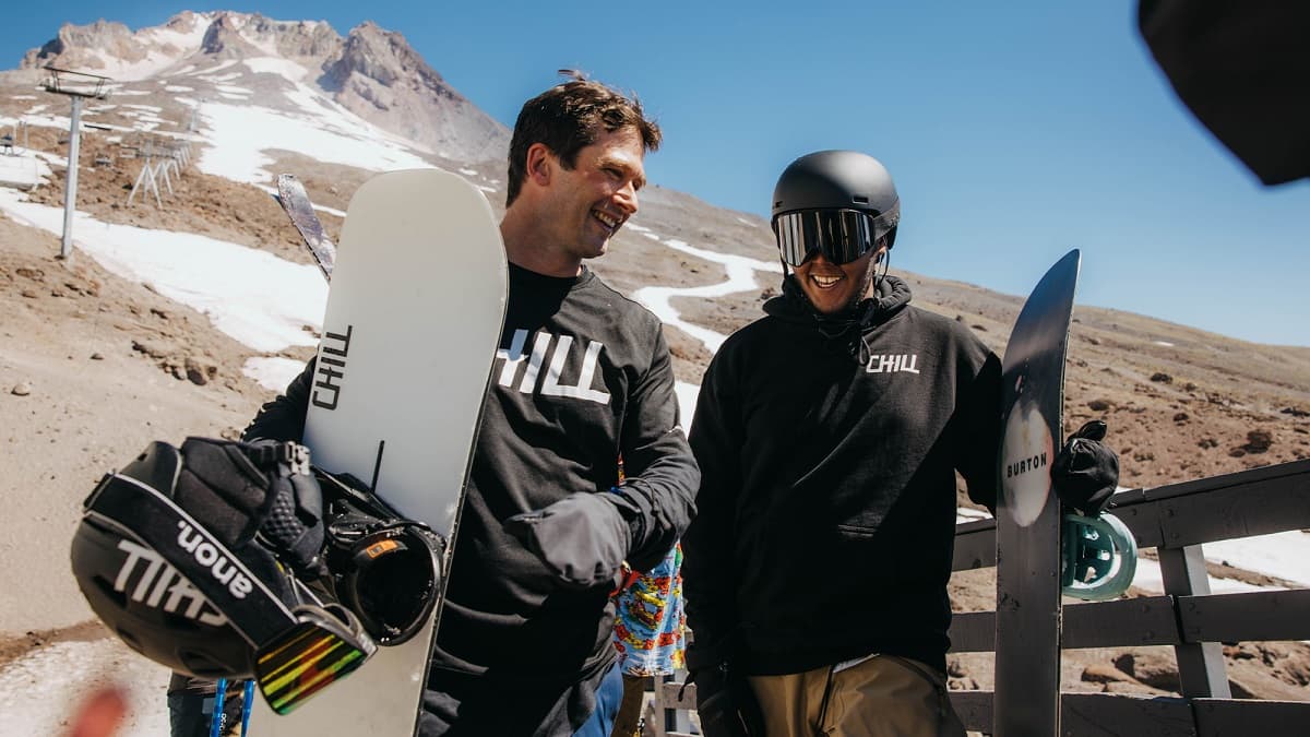 BurtonがCHILLの新たな支援を全面的にサポート。より公平なアウトドアコミュニティを作るため、プログラムの枠を超えた活動を展開