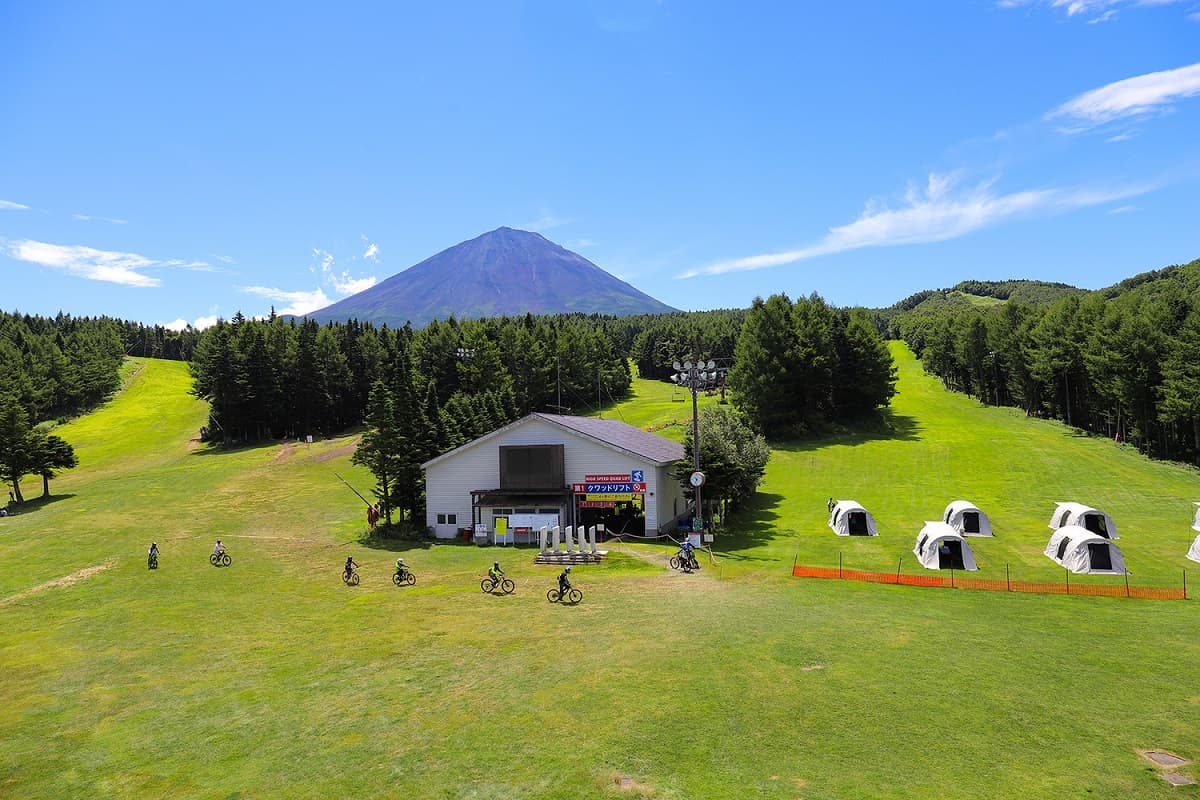 夏でもスキー&スノーボードが楽しめる!山梨・ふじてんサマーゲレンデで8/4(日)・18(日)の全2回「サマーゲレンデスキー体験会」を開催! - 画像3