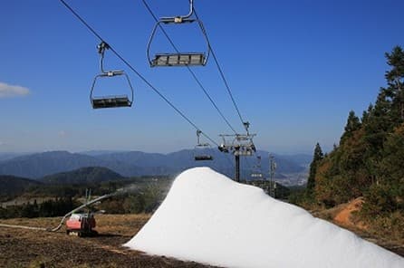 福井「スキージャム勝山」、11月15日(金)より人工造雪機の本格稼働を開始。スキー場オープンは12月21日(土)を予定